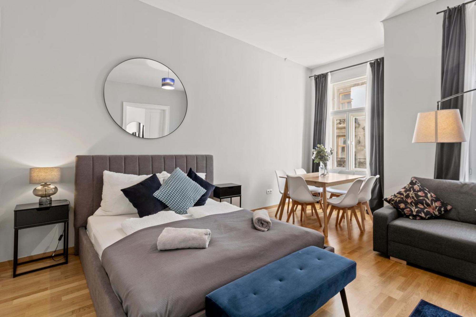 Three Bedrooms - 69 M² - 4 Min To U4 Metro Station Viena Exterior foto